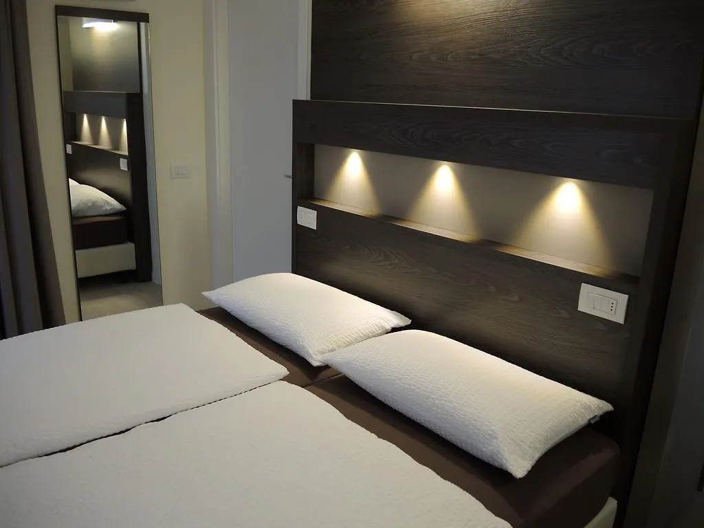 Bed And Breakfast Casa Mosole Malcesine Bed & Breakfast